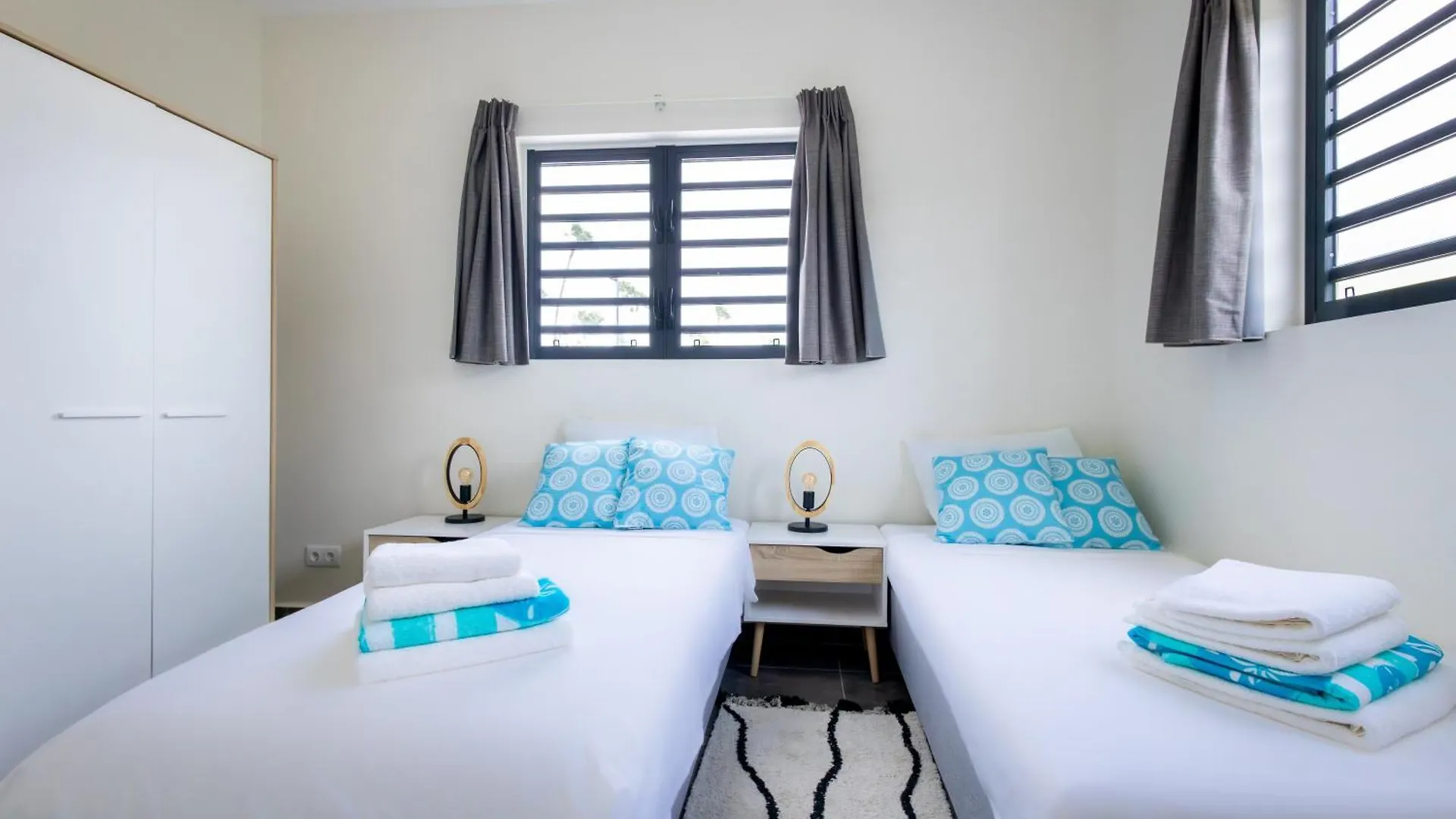 Villa Monrel Mambo Beach Willemstad 0*,