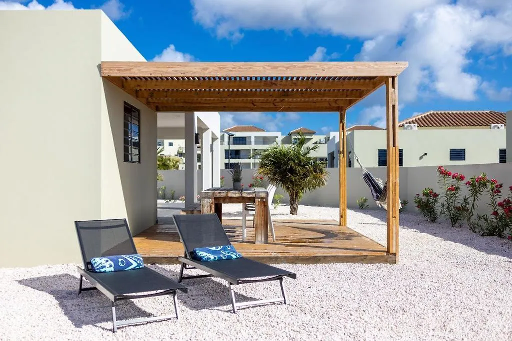 Villa Monrel Mambo Beach Willemstad