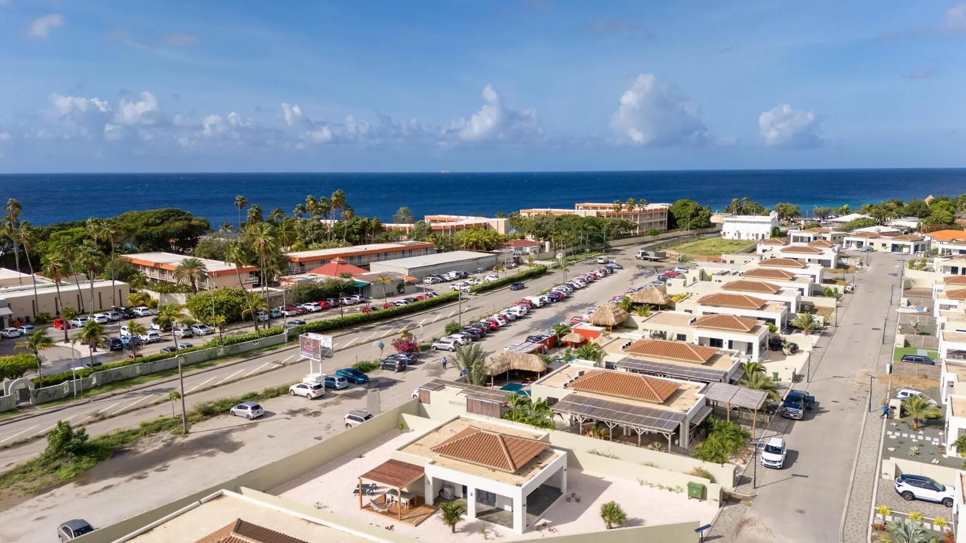 Holiday home Villa Monrel Mambo Beach Willemstad Curacao